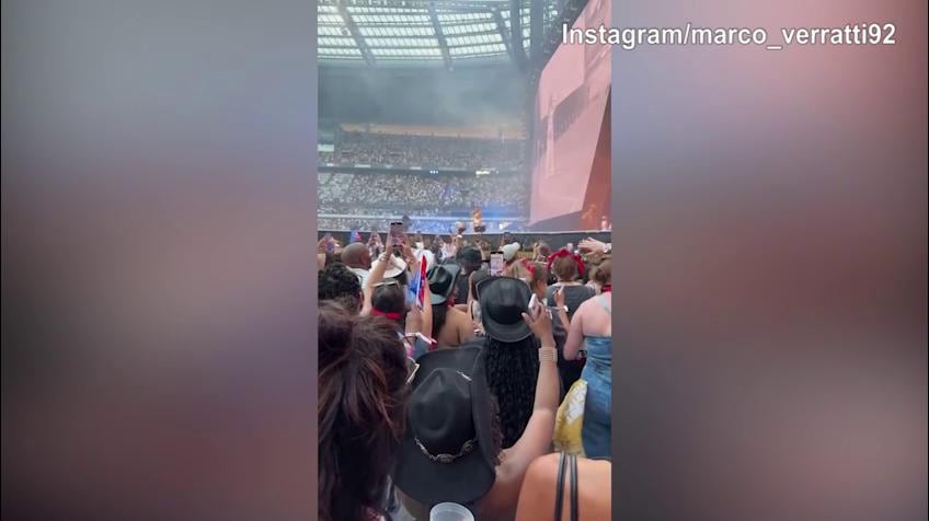 Beyoncè canta allo "Stade de France", Verratti assiste al concerto