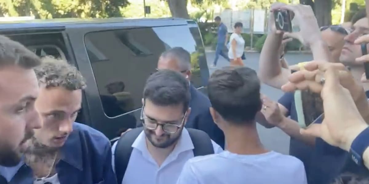 Napoli, Lang è arrivato a Villa Stuart per le visite mediche