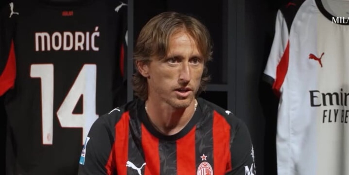 Milan, senti Modric: "Non possiamo essere soddisfatti della mediocrità". Poi benedice Leao