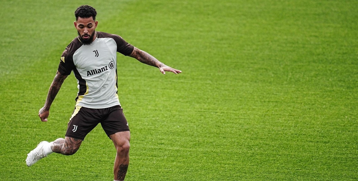 Caso Douglas Luiz, contatti degli agenti con la Juve: quando arriverà alla Continassa