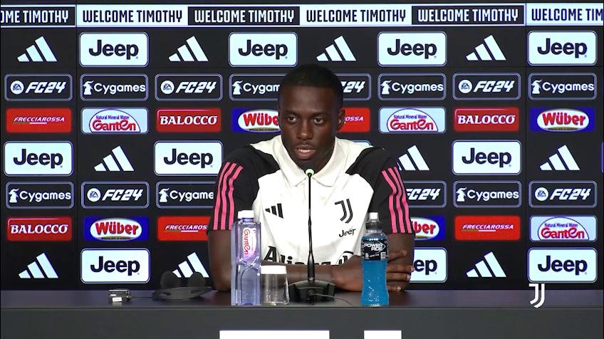 Juventus, Weah ha lasciato il ritiro