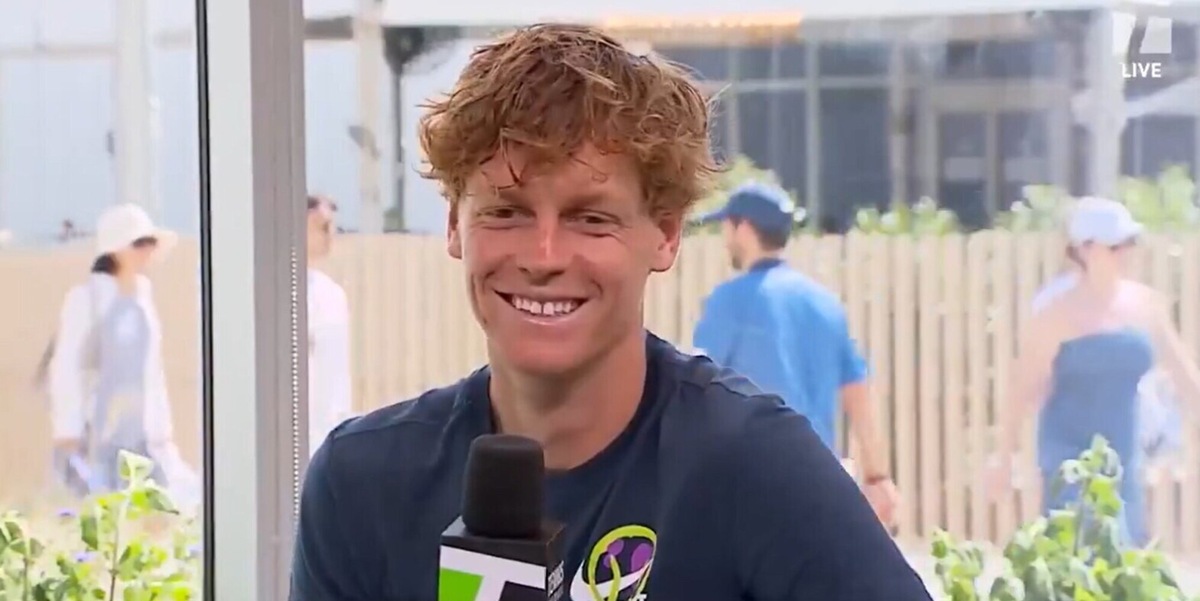 Sinner e quei 10 giorni senza tennis dopo Wimbledon: "Mi piace il golf. Giocare contro Alcaraz? No, lui è troppo bravo..."