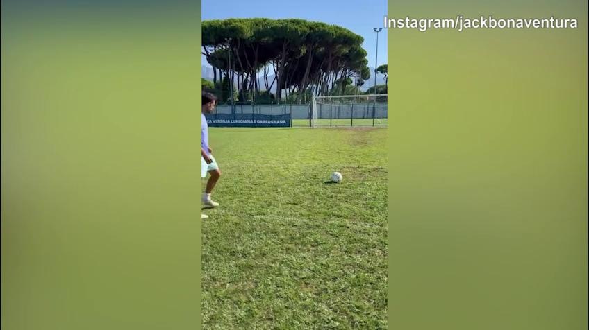 Bonaventura non perde il tocco: che giocata!