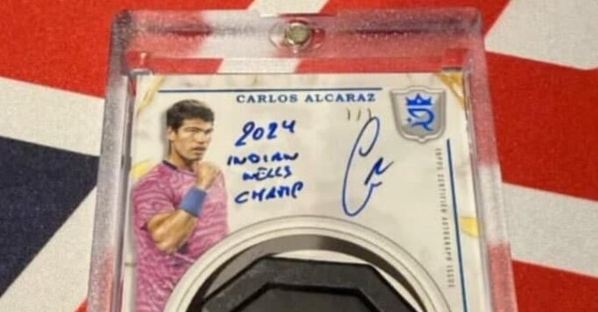 Alcaraz non ci può credere: un fan paga una cifra folle per una sua card firmata