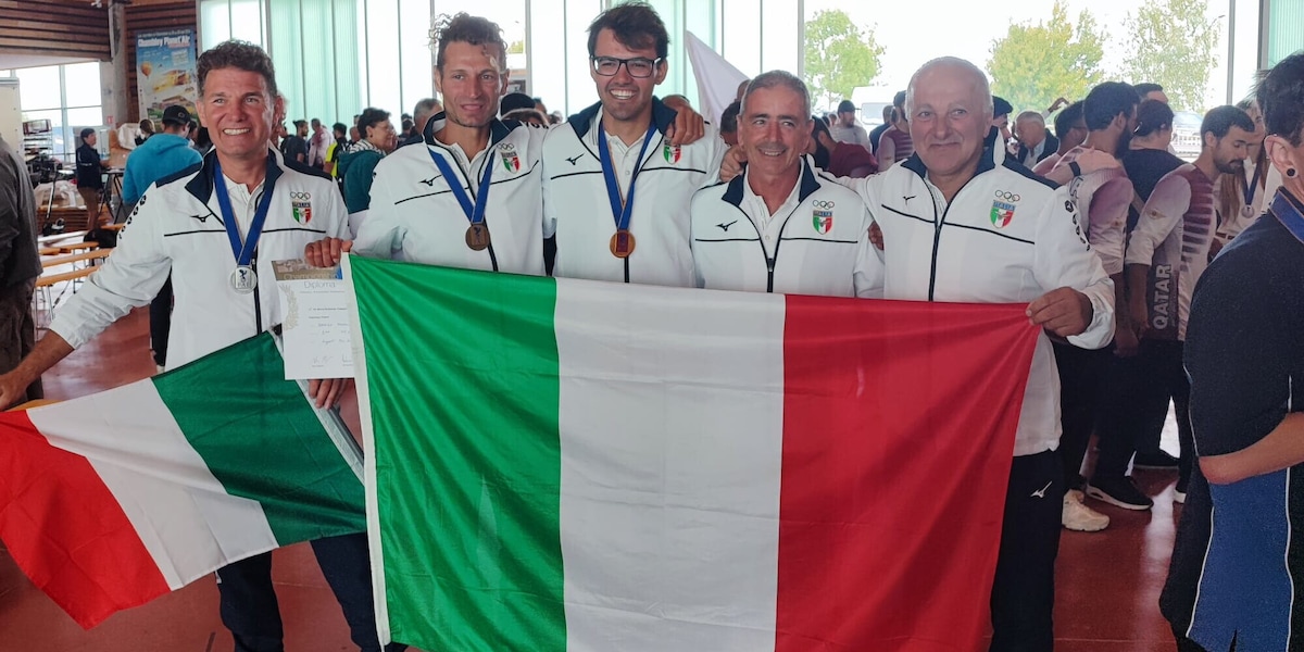 Show tricolore, il Mondiale di paramotore parla italiano