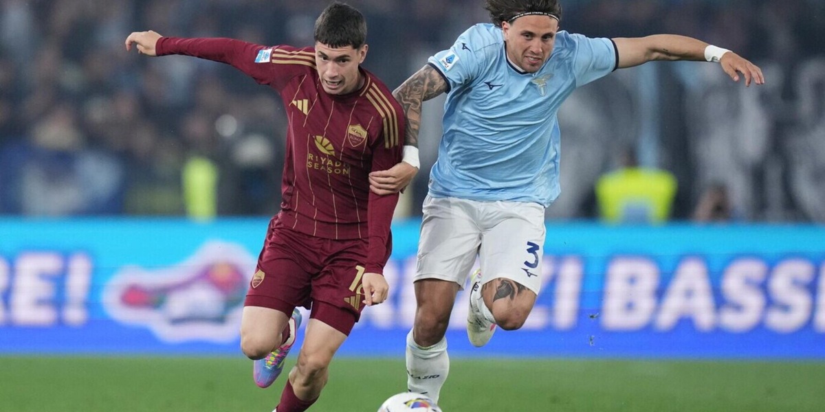 Il derby Lazio-Roma alle 12.30, è ufficiale. Tutti gli anticipi e posticipi di Serie A fino alla 12ª giornata