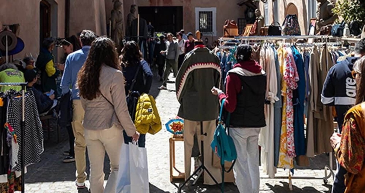Artigianato, design e vintage davanti al Circo Massimo: Roma sceglie l’unicità