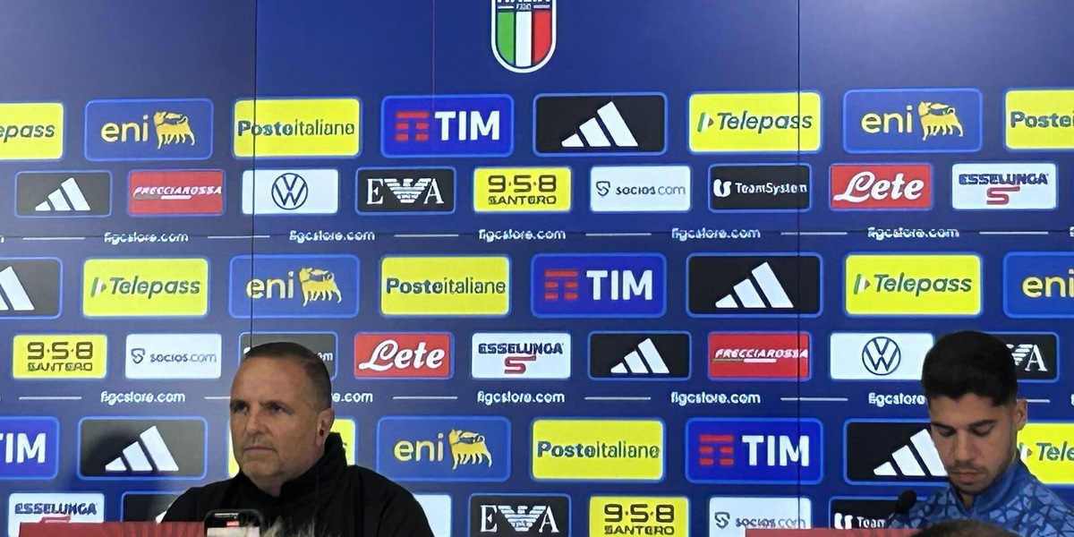 Israele, Solomon con gli occhi lucidi in conferenza: la frase sugli ostaggi. Intanto spuntano i cecchini