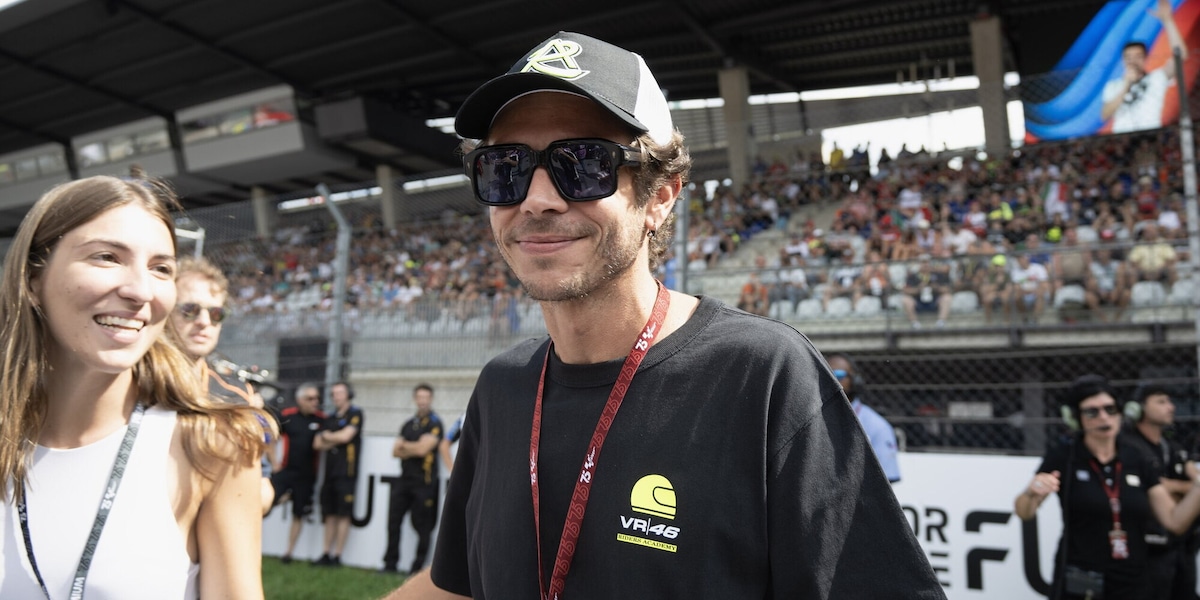 Valentino Rossi leggendario: il Dottore vince la 8 ore di Indianapolis!