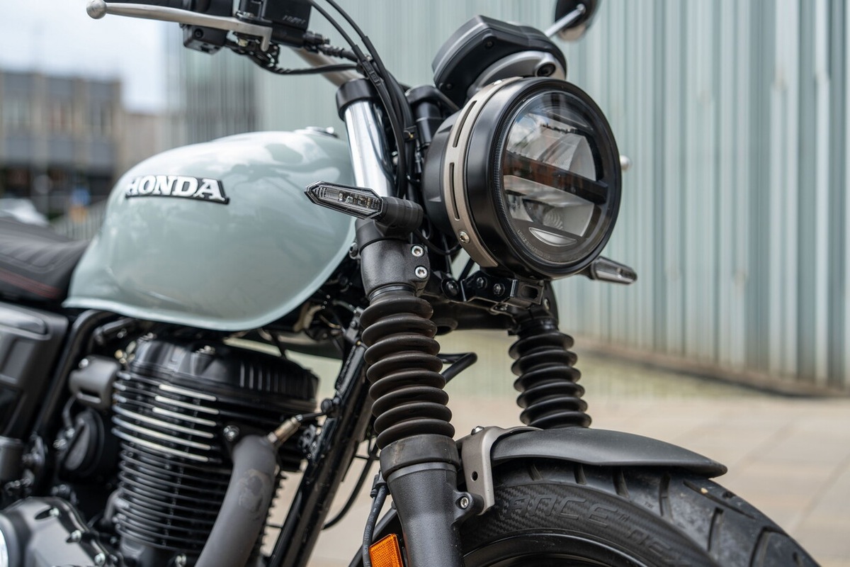 Honda GB350S: le foto della prova