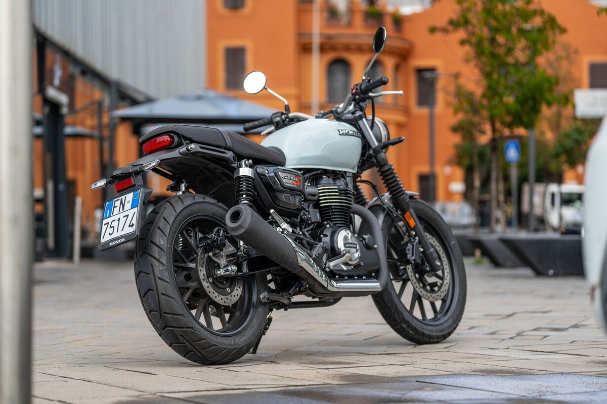 Honda GB350S: le foto della prova