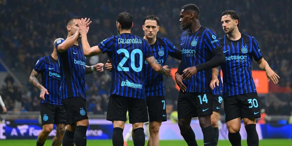 L'Inter affossa la Fiorentina: Calhanoglu e Sucic calano il tris. Pioli nei guai