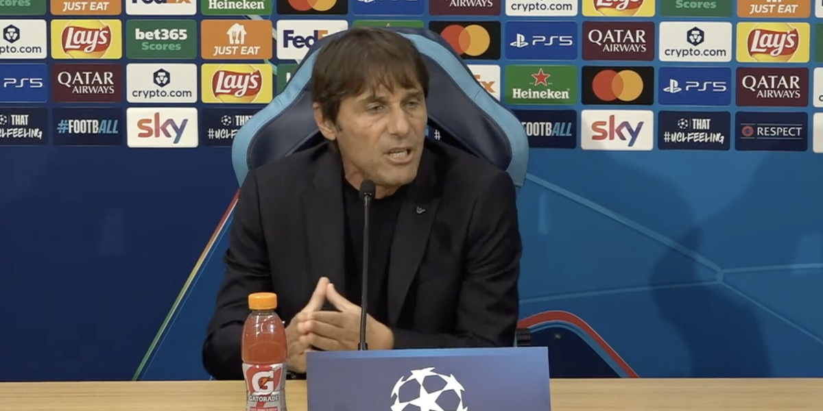 Conte sbotta in conferenza: "Il Napoli che lotta dà fastidio. Cercate sempre il bicchiere mezzo vuoto, ma poi..."