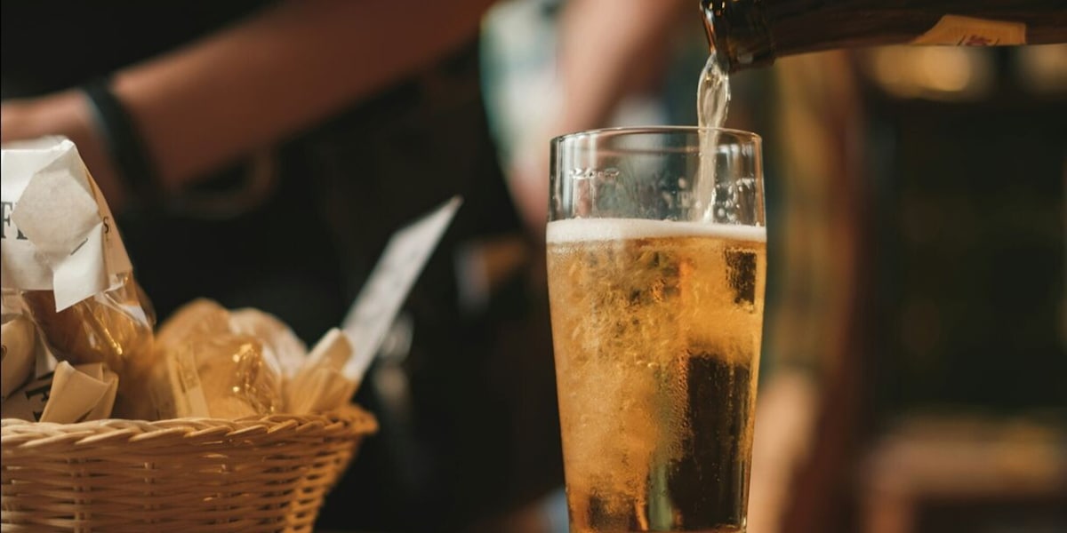 Il tipo di birra che gonfia meno la pancia, secondo gli specialisti