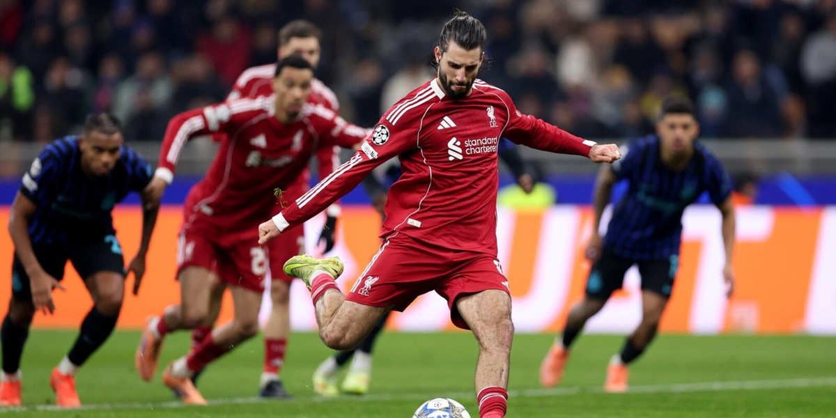 Inter beffata: un contestato rigore di Szoboszlai regala la vittoria al Liverpool