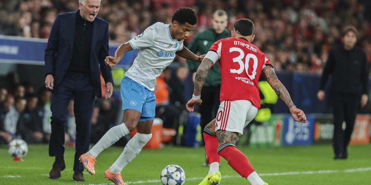 Benfica-Napoli 2-0: Mourinho batte Conte, decidono Rios e Barreiro