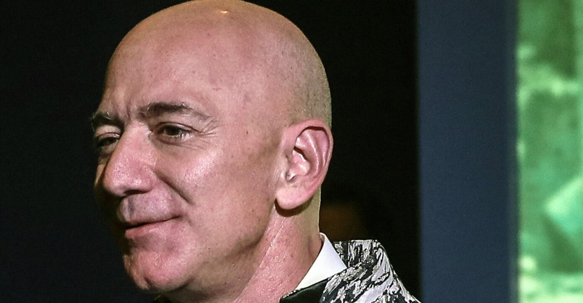 Jeff Bezos svela l'unico lavoro che l'intelligenza artificiale non potrà sostituire