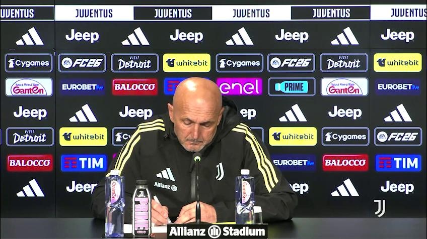Spalletti e il siparietto a distanza con Conte: "Nulla da invidiare. A Napoli avevo le barriere ferme e qui alla Juve..."