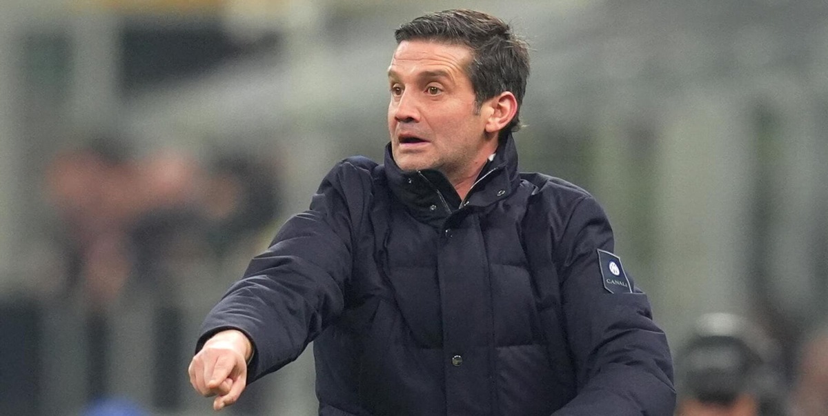 Cristian Chivu che aggiunge