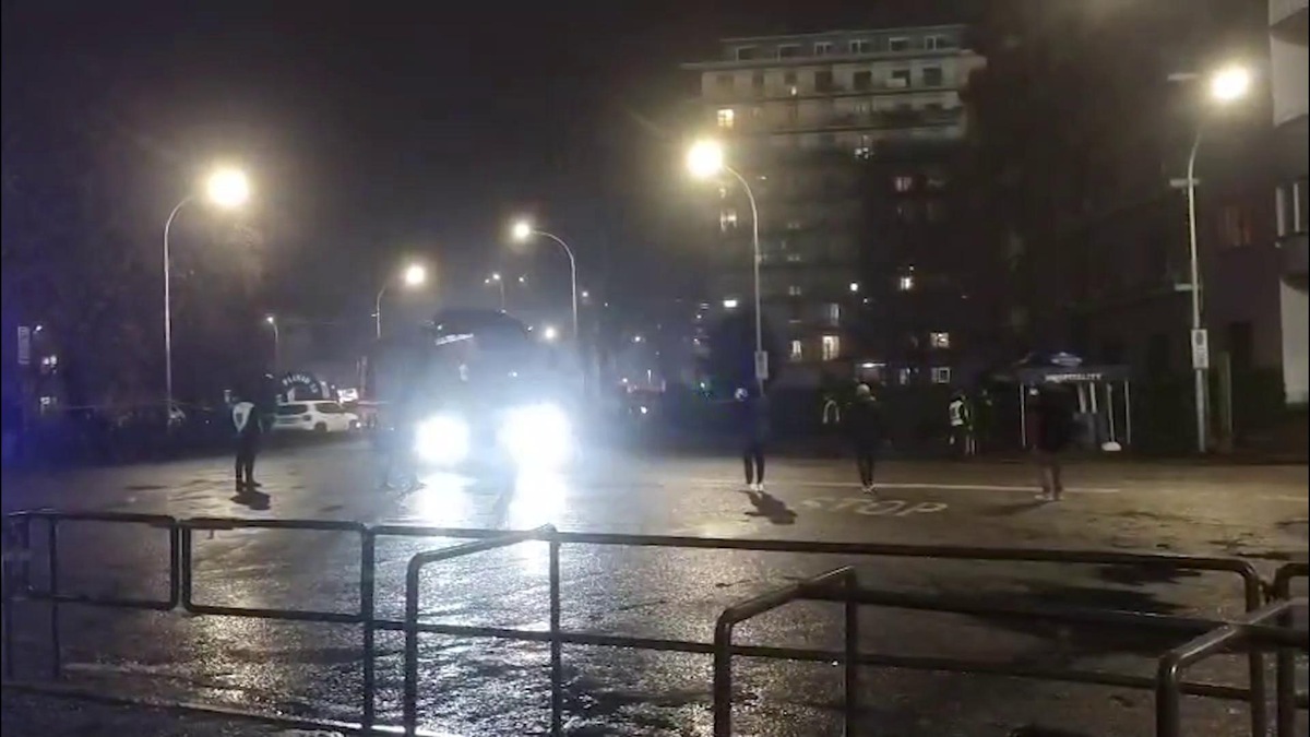 Como, l'arrivo del pullman al "Sinigaglia"