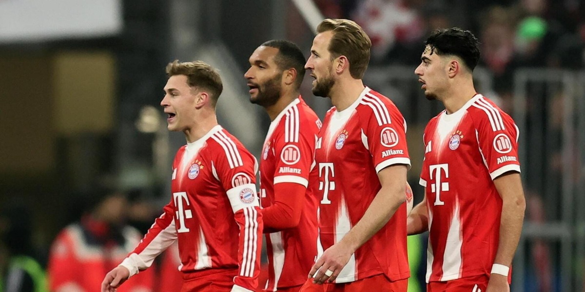 Bayern Monaco, prima sconfitta in Bundesliga: Ito illude, passa a sorpresa l'Augusta. Borussia Dortmund in scia