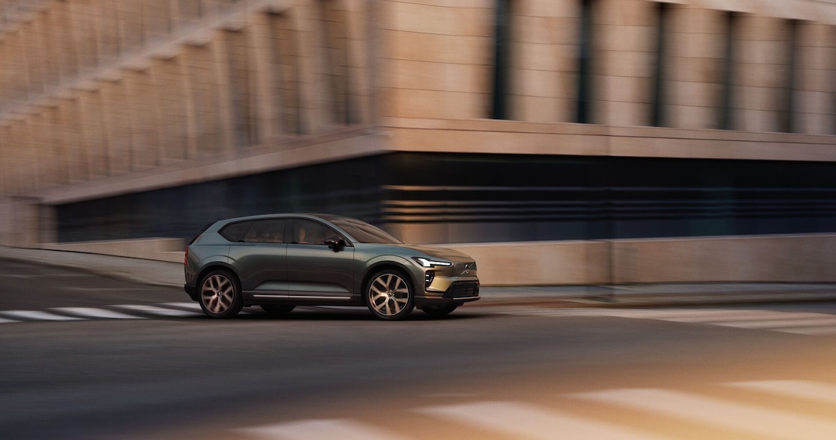 Volvo EX60: il futuro è green e viaggia su una nuova piattaforma