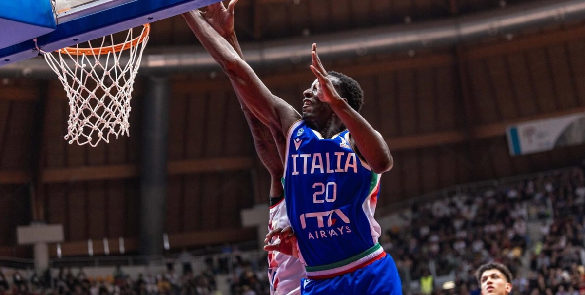 Qualificazioni mondiali 2027: vince l'Italia, Gran Bretagna ko 84-75. Show Niang
