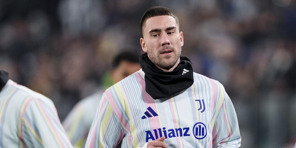 Vlahovic e il rinnovo con la Juve: ecco l’offerta del club, l’attaccante ora riflette