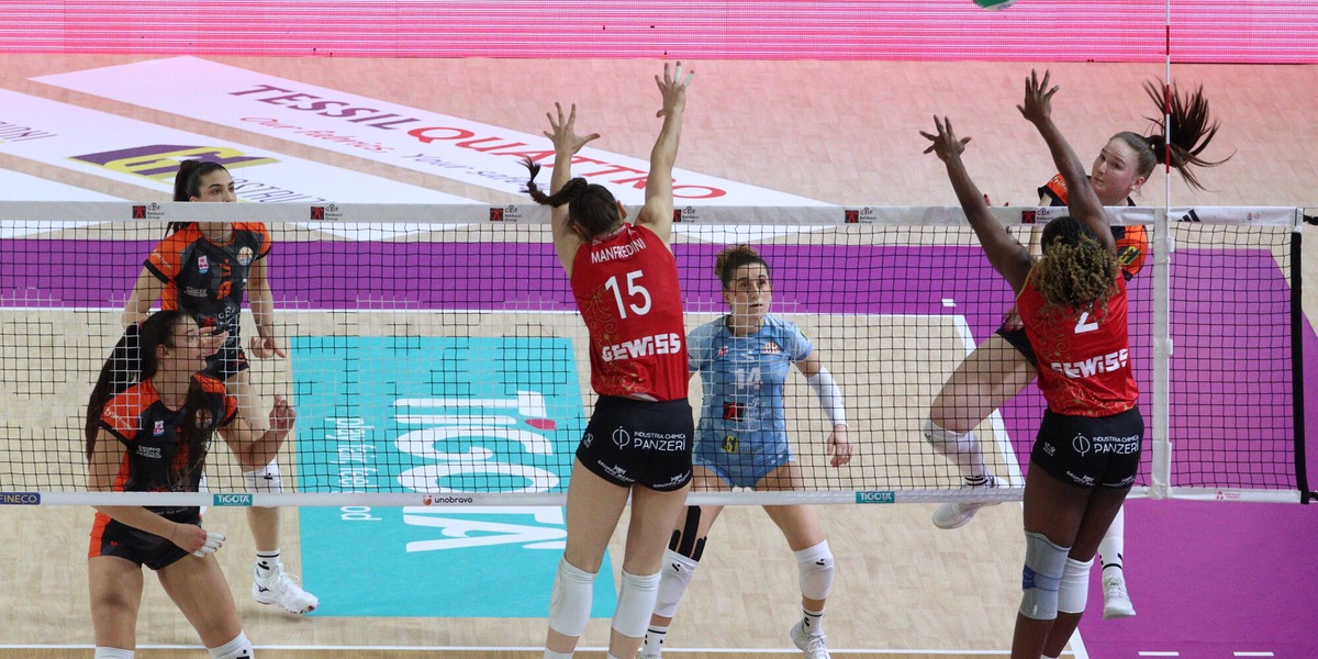 Playoff Challenge: in scena Macerata-Firenze e Busto-Chieri