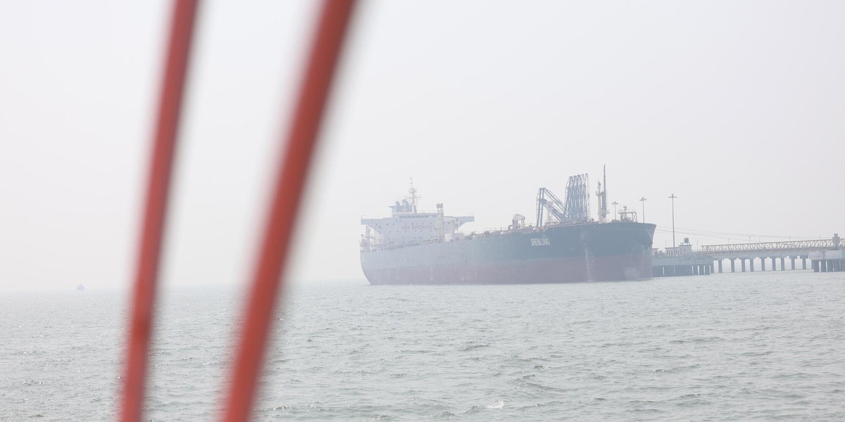 Usa autorizzano l'acquisto di petrolio russo già in transito