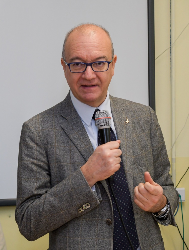 ++ Valditara agli Uffici scolastici, verificare par condicio su Referendum ++