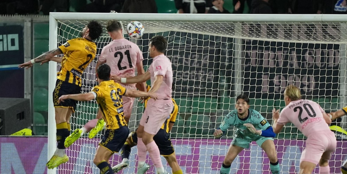 Al Palermo non bastano Pohjanpalo e Bani: Mosti regala il pari alla Juve Stabia