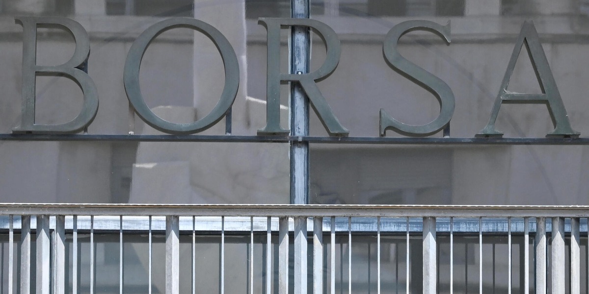 Borsa: Milano debole (-2,25%), pesano Inwit, Prysmian e Tim, balza Eni