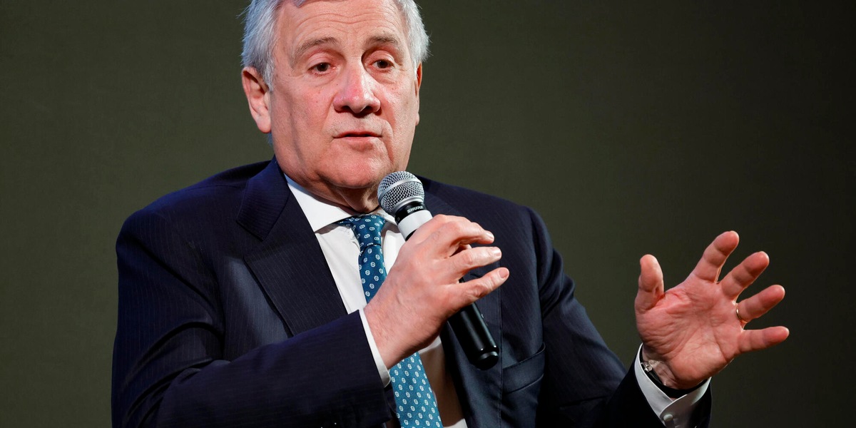 Tajani, dichiarazione Londra solo politica, non militare