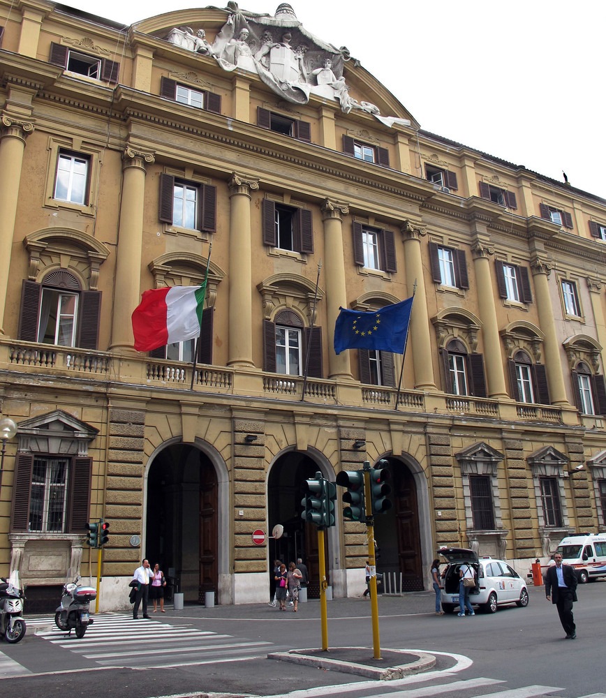 Lo spread tra Btp e Bund tedeschi chiude poco mosso a 82,1 punti