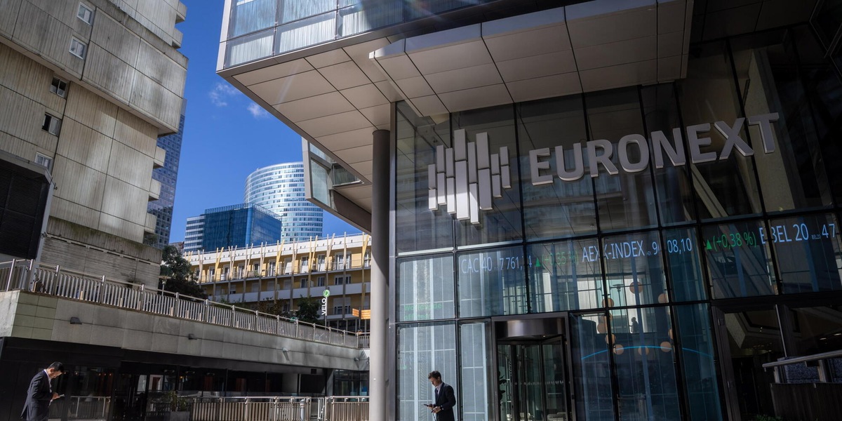 Borsa: Europa debole, balzo di greggio e gas, Milano -1,2%