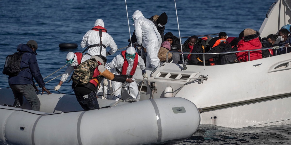 Grecia, '22 migranti morti dopo sei giorni alla deriva in mare'