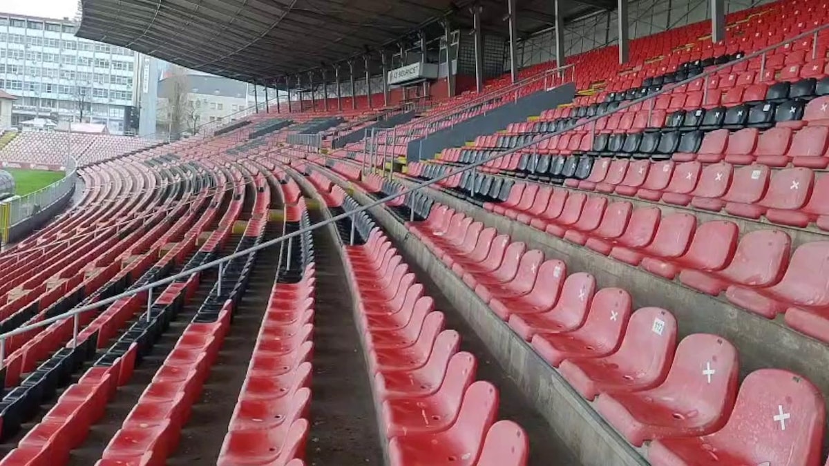 Bosnia-Italia, lo stadio di Zenica con la neve sullo sfondo