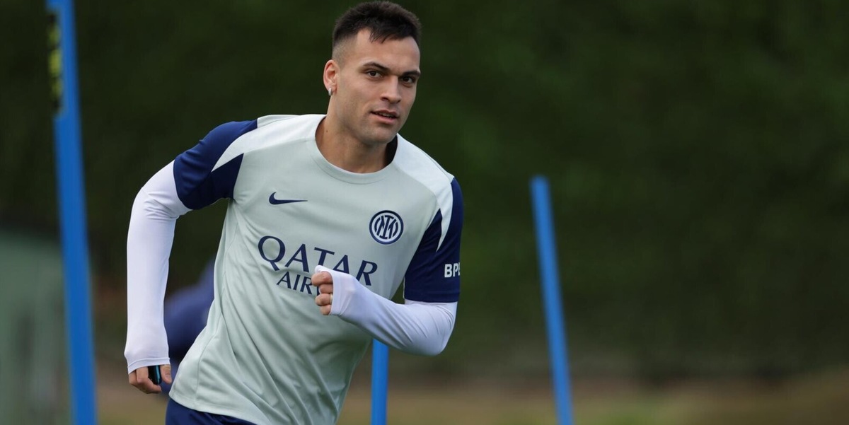 Lautaro Martinez adesso è da solo: c’è la Roma nel mirino