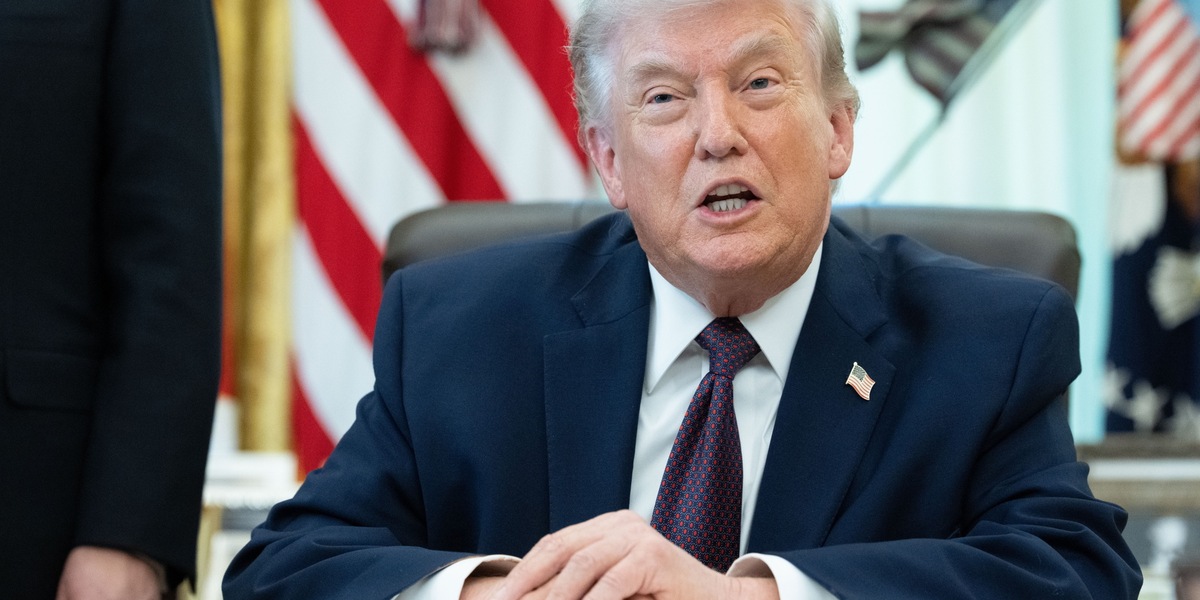 Trump, 'sto considerando seriamente il ritiro dalla Nato'