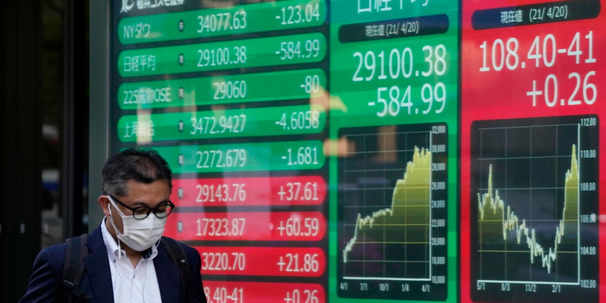 Borsa: l'Asia scivola dopo il discorso di Trump, cede Seul (-4%)