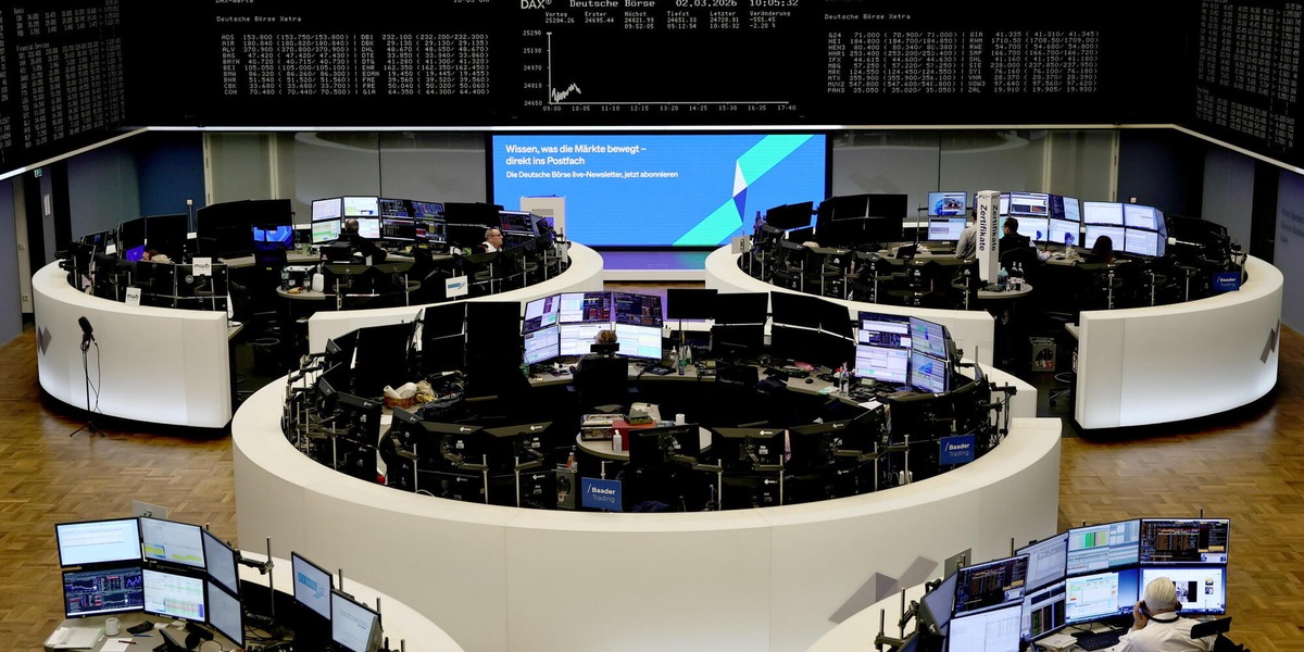 Borsa: l'Europa chiude negativa, si guarda a protocollo Iran per Hormuz