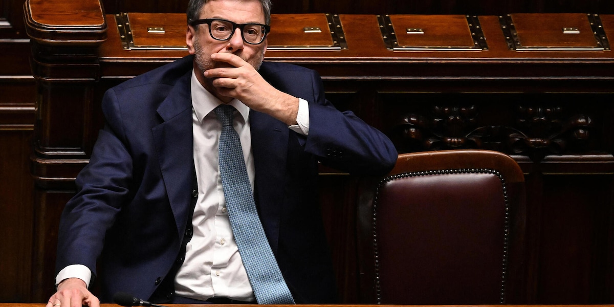 Giorgetti, se la guerra continua, inevitabile riflessione su 3% deficit