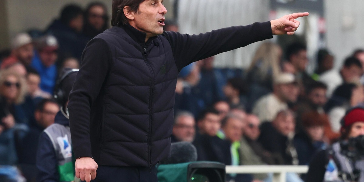 Il Napoli sfida il Milan, Conte vuole il secondo posto