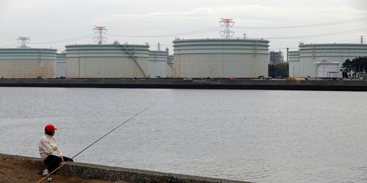 Il prezzo del petrolio vola, +5% a 117 dollari