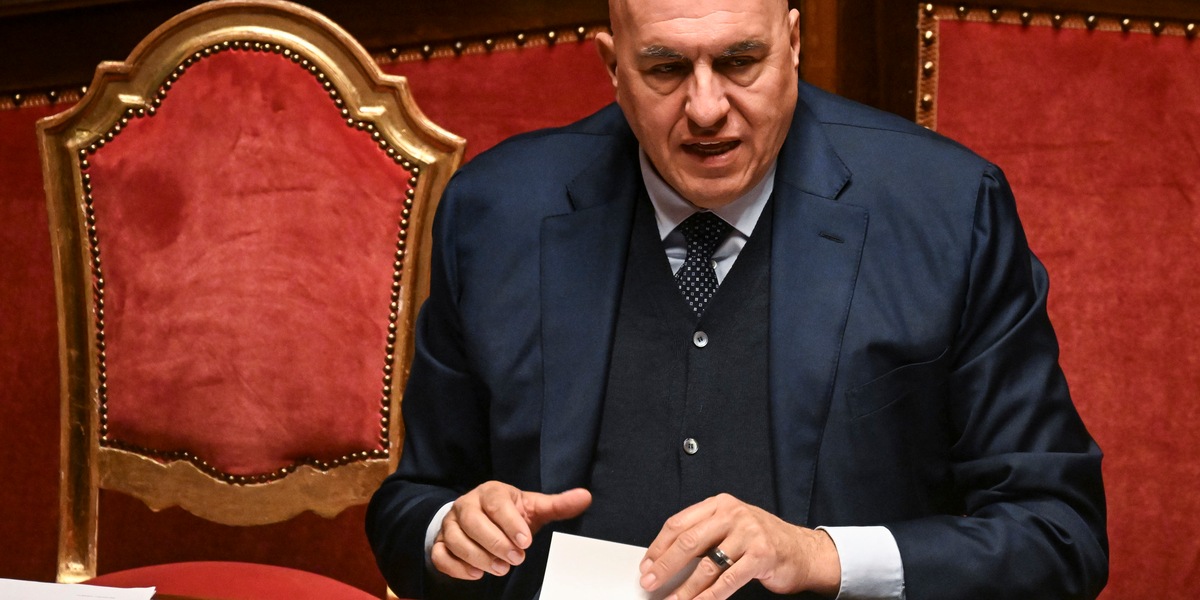 Crosetto 'ammirazione e rispetto per Leone, diffonda pace'