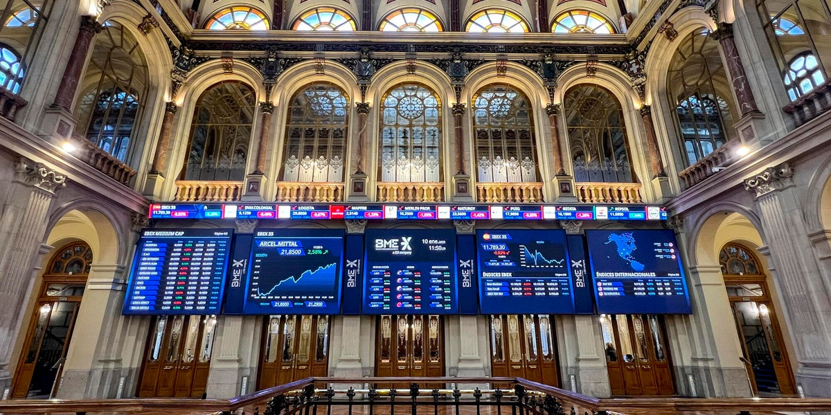 Borsa: l'Europa in calo guarda a Wall Street, Milano -1,4%