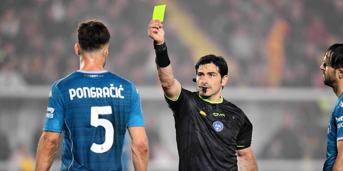 Serie A, le decisioni del Giudice Sportivo: tre calciatori squalificati, multe per Lecce e Napoli