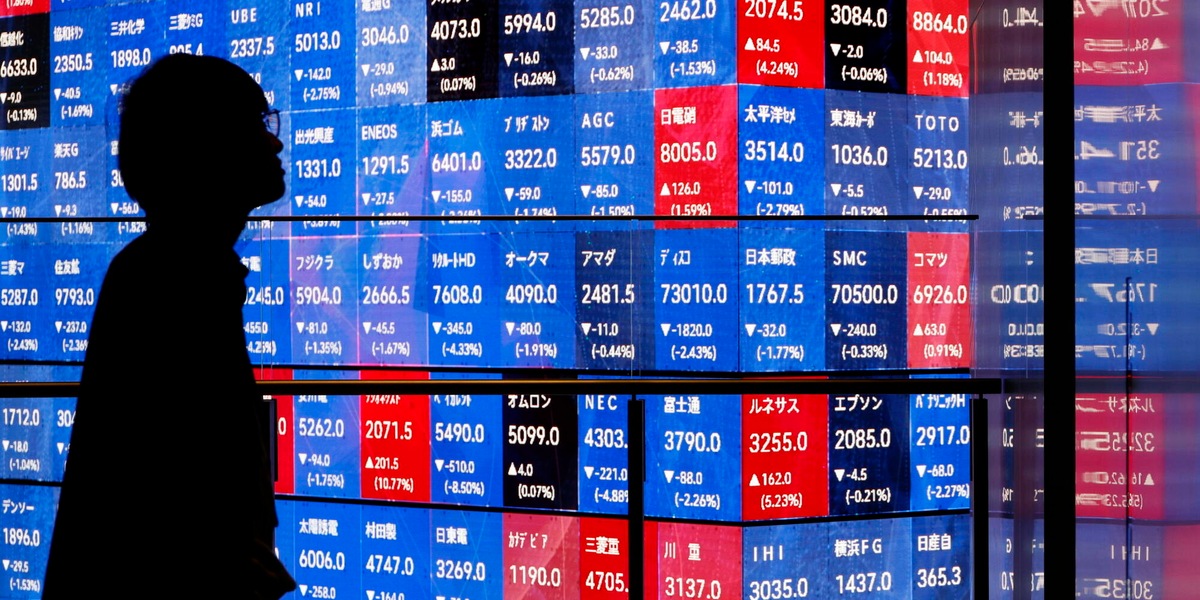 Borsa: Tokyo, apertura in rialzo (+0,49%)