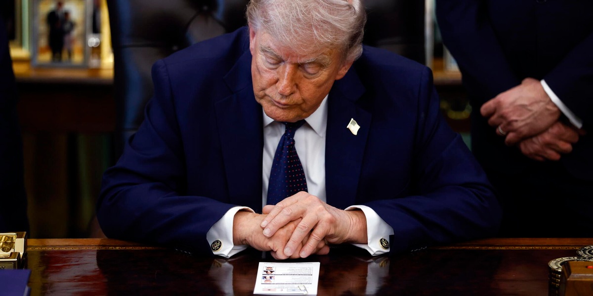 Trump, 'dall'Iran nuovo documento dopo stop al viaggio inviati Usa in Pakistan'